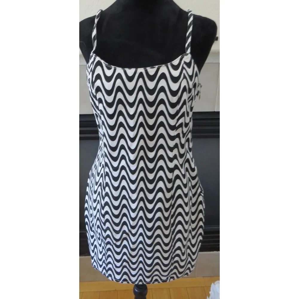 H&M Divided Women's Retro Trippy Denim Striped Mini Dress Black White 8 EUC - Picture 3 of 7